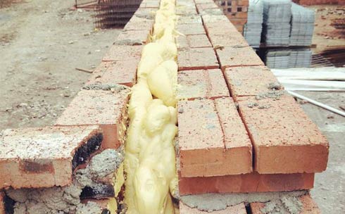 聚氨酯外墻夾縫聚氨酯澆注施工案例