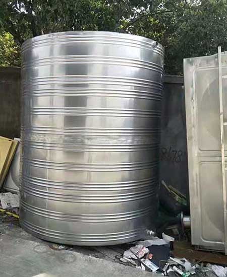 聚氨酯發(fā)泡熱水器(圖3) 聚氨酯發(fā)泡熱水器